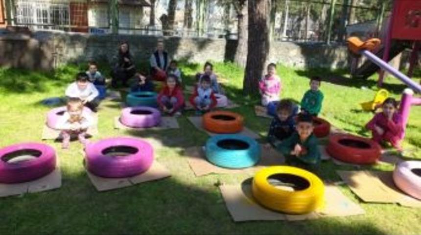 Veliler Boyadı Minikler Oyuncak Yaptı