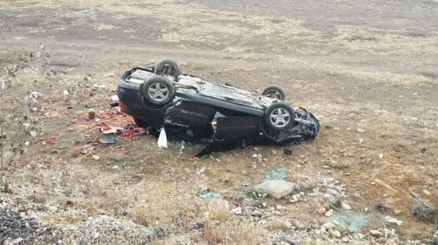 Afyonkarahisar&rsquo;da Trafik Kazası: 3 Yaralı