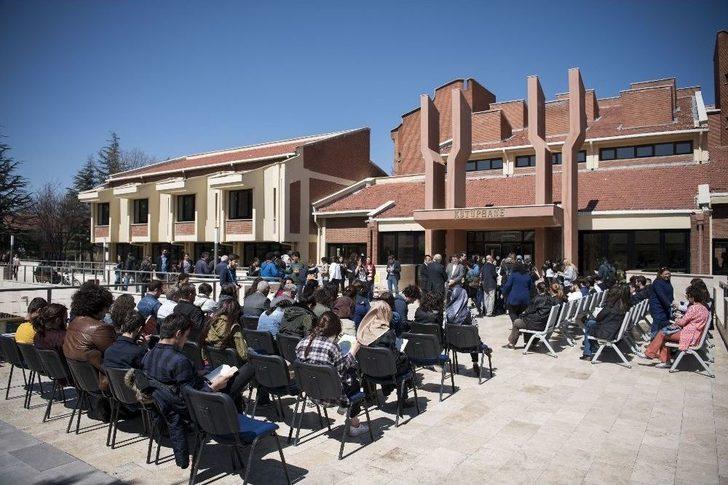 53. Kütüphaneler Haftası "insan Her Yerde Okur" Temasıyla Kutlandı G1