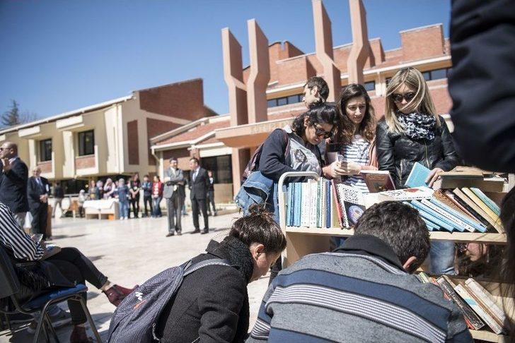 53. Kütüphaneler Haftası "insan Her Yerde Okur" Temasıyla Kutlandı G3