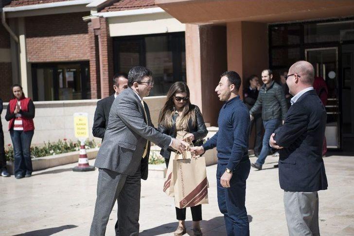 53. Kütüphaneler Haftası "insan Her Yerde Okur" Temasıyla Kutlandı G4