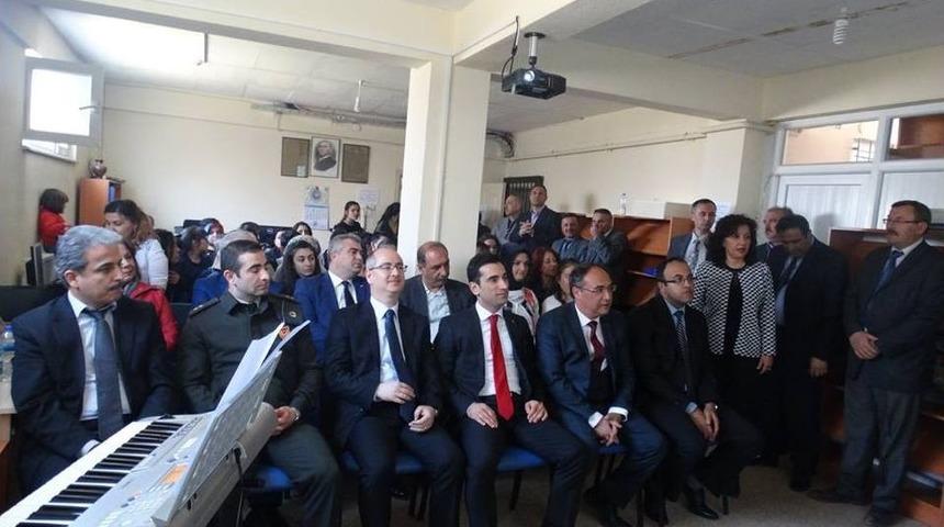 Boz&uuml;y&uuml;k&rsquo;te K&uuml;t&uuml;phane Haftası Kutlandı