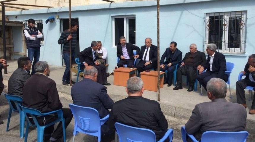 Başkan Kutlu Semt Pazarı Ve Mahalleri Ziyaret Etti