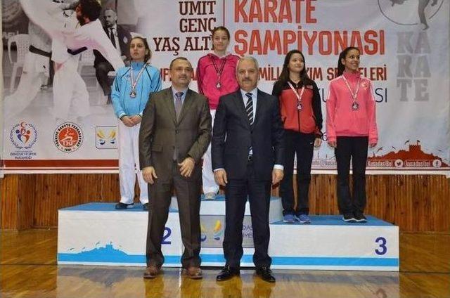 Türkiye Karate Şampiyonası Devam Ediyor