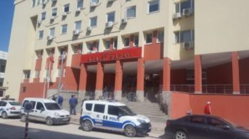 Kocaeli Adliyesine Hırsız Girdi