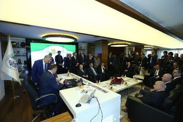 Bakan Özhaseki Kayseri Büyükşehir Belediyesi’ni Örnek Gösterdi 1