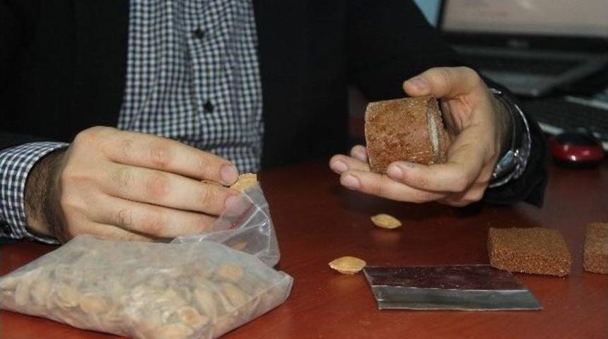Kayısı &Ccedil;ekirdeğinden Diş Protez Temizleyicisi Ve Parlatıcısı