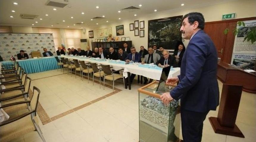 Dilovası Ve K&ouml;rfez Muhtarları İzaydaş&rsquo;ta Detaylı Bilgi Aldı