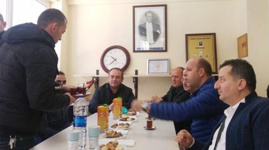 Başkan Altayoğlu, Engelsiz Yaşam Derneğini Ziyaret Etti