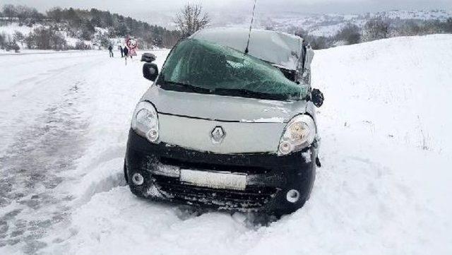 Karabük'te Kar Ulaşımı Aksattı