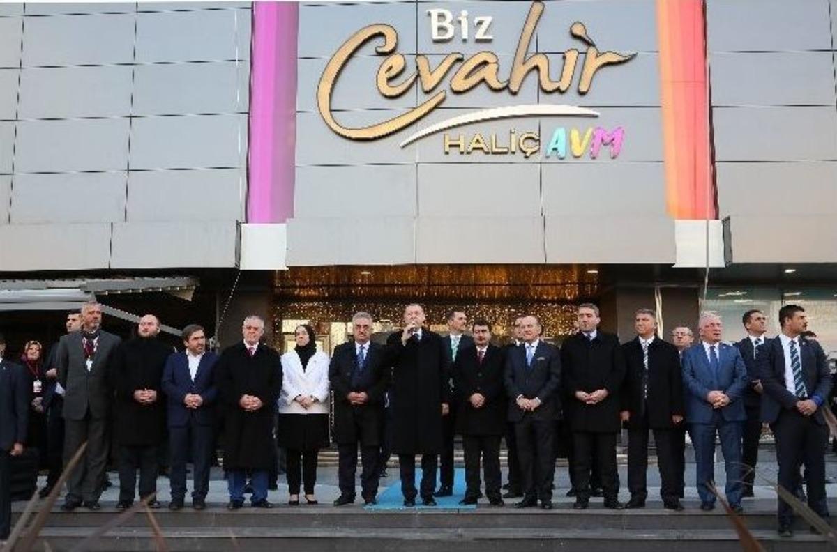 Cumhurbaşkanı Erdoğan: "tanklarla, Toplarla Bizi Yıkamayanlar Bu Defa Ekonomik Darbeyle Yıkmanın Gayreti İ&ccedil;erisindeler"