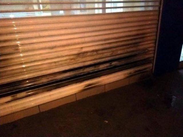 Elektrik Kesintisine Kızan Halk, Dedaş Ekiplerine Saldırdı 1