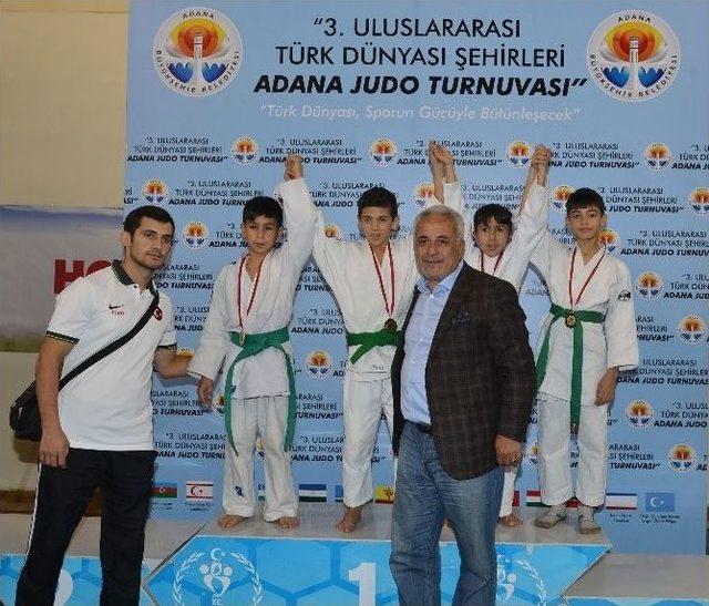 Adana’da Judo Kardeşliği