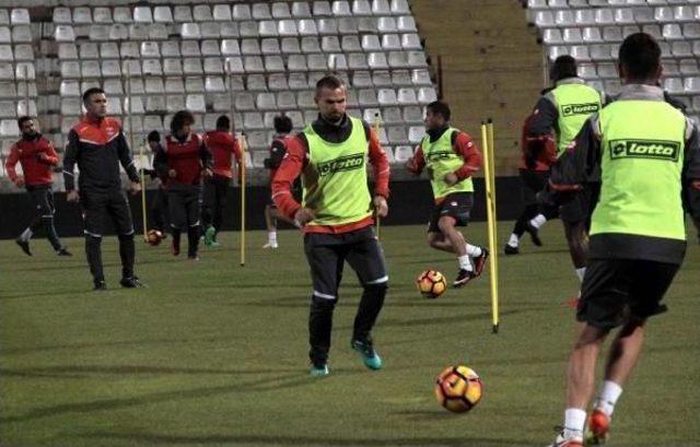 Adanaspor'da Hazırlıklar Tamamlandı