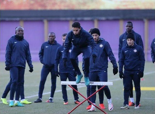 Osmanlıspor, Karab&uuml;kspor Ma&ccedil;ına Hazır 2