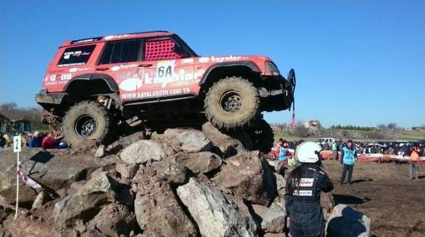 Trakoff Yarışları Nefes Kesti