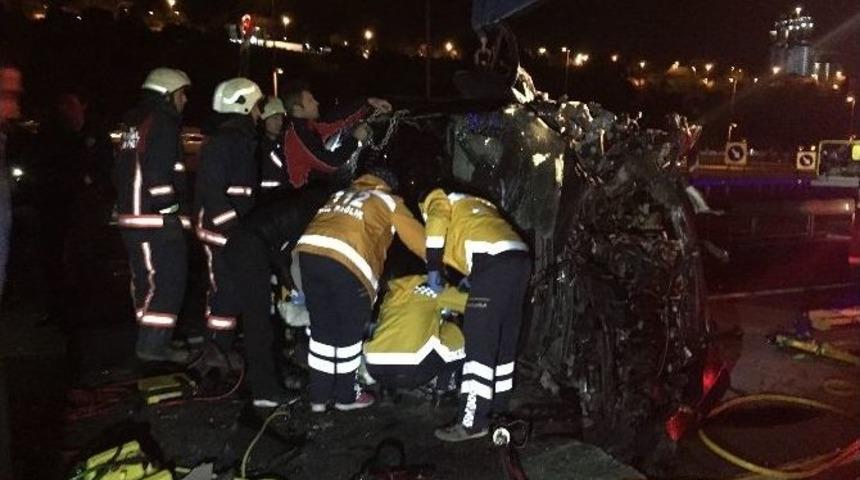 15 Temmuz Şehitler K&ouml;pr&uuml; Yolunda 2 Ayrı Trafik Kazası Meydana Geldi
