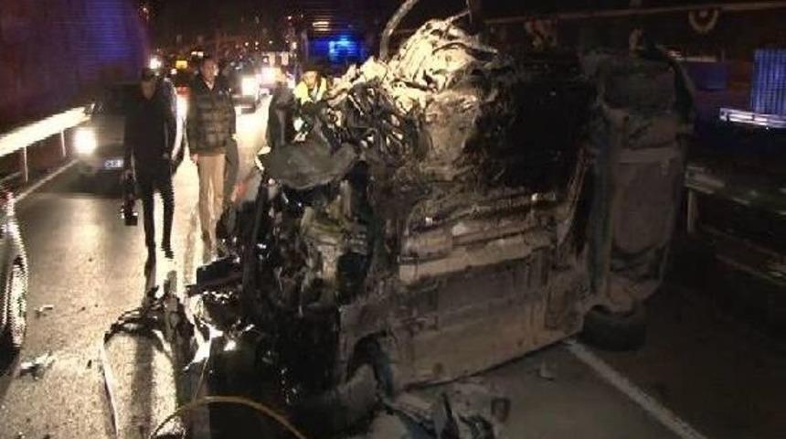 15 Temmuz Şehitler K&ouml;pr&uuml;s&uuml; Yolunda 2 Ayrı Trafik Kazası: 1'i Ağır, 6 Yaralı