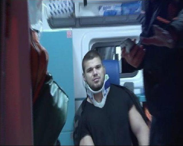 15 Temmuz Şehitler K&ouml;pr&uuml;s&uuml; Yolunda 2 Ayrı Trafik Kazası: 1 i Ağır, 6 Yaralı 1