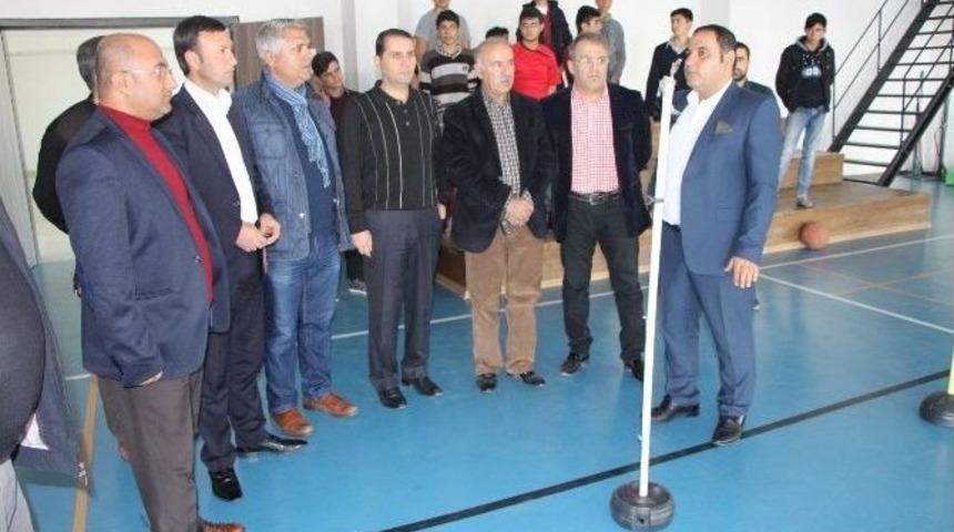 Basın Mensupları Kahta Gen&ccedil;lik Merkezinde Bir Araya Geldi