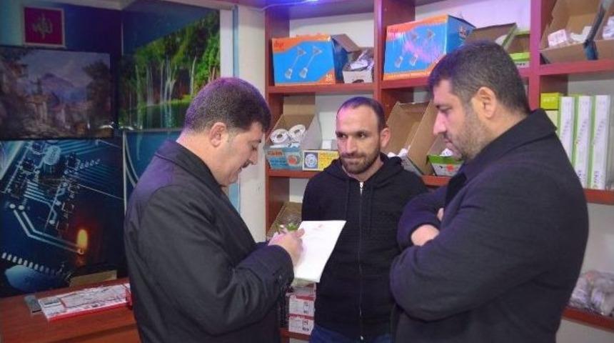 Ak Parti Esnaf Ziyaretlerini S&uuml;rd&uuml;r&uuml;yor