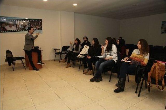 Odunpazarı&rsquo;nda İşaret Dili Kursları Devam Ediyor 1