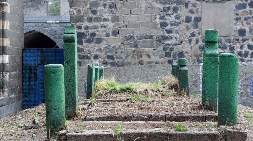 Bilime Y&ouml;n Veren Astronomi Alimi Sur&rsquo;da Yatıyor