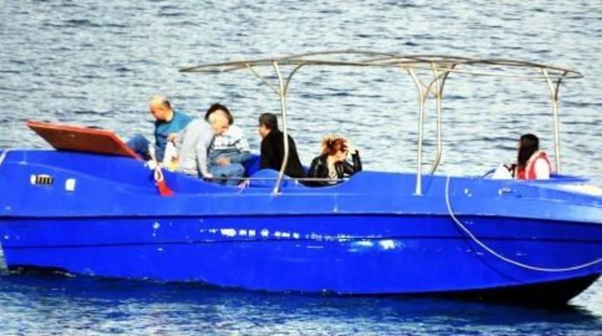 Sığınmacıları Taşıyacak Tekneyi Denerken Yakalandılar