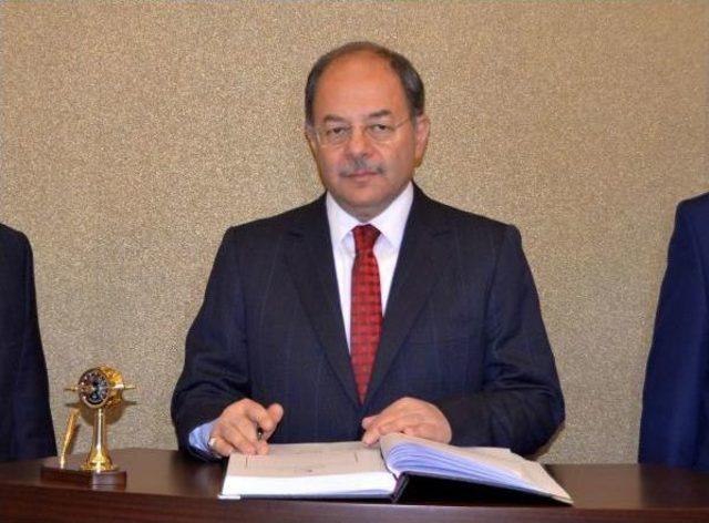 Sağlık Bakanı Akdağ: Sağlıkta D&ouml;n&uuml;ş&uuml;m S&uuml;r&uuml;yor 1