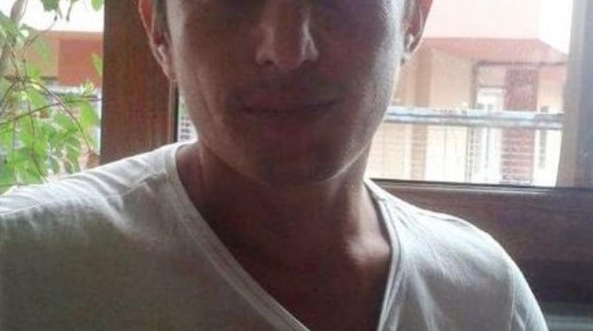 Babasını &Ouml;ld&uuml;ren Gen&ccedil; Tutuklanarak Cezaevine G&ouml;nderildi