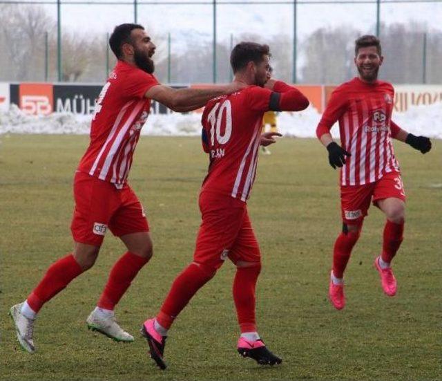 Sivas Belediyespor-Konya Anadolu Selçukspor: 3-1