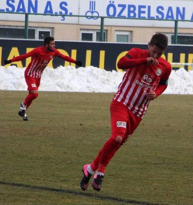 Sivas Belediyespor-Konya Anadolu Selçukspor: 3-1