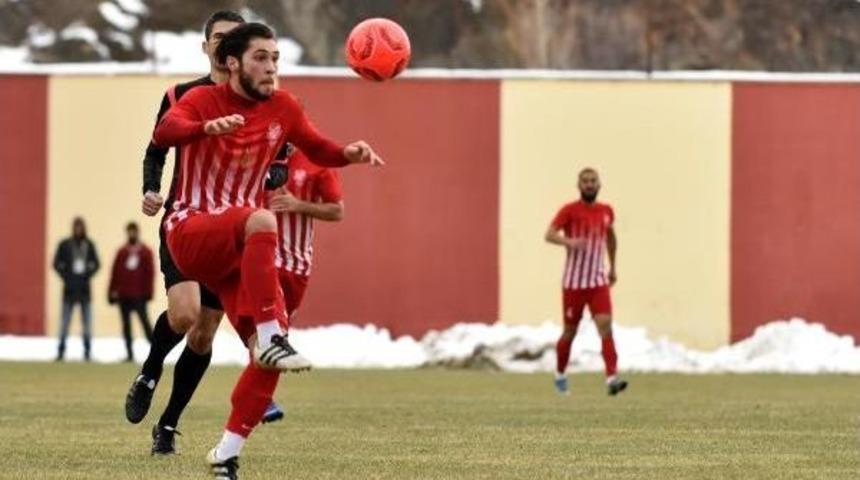 G&uuml;m&uuml;şhanespor-Sarıyer: 2-2