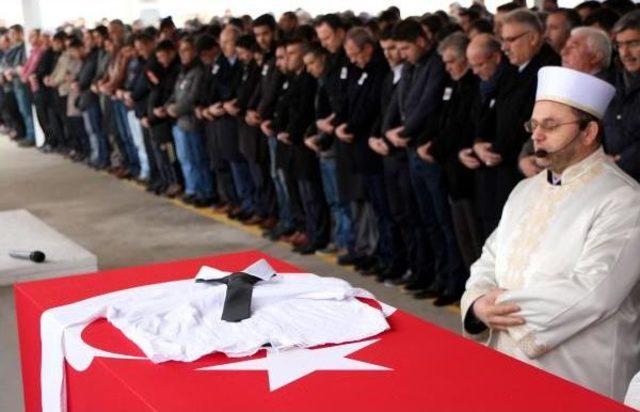 Çukurca Şehidi Tomak, Gaziantep'te Toprağa Verildi