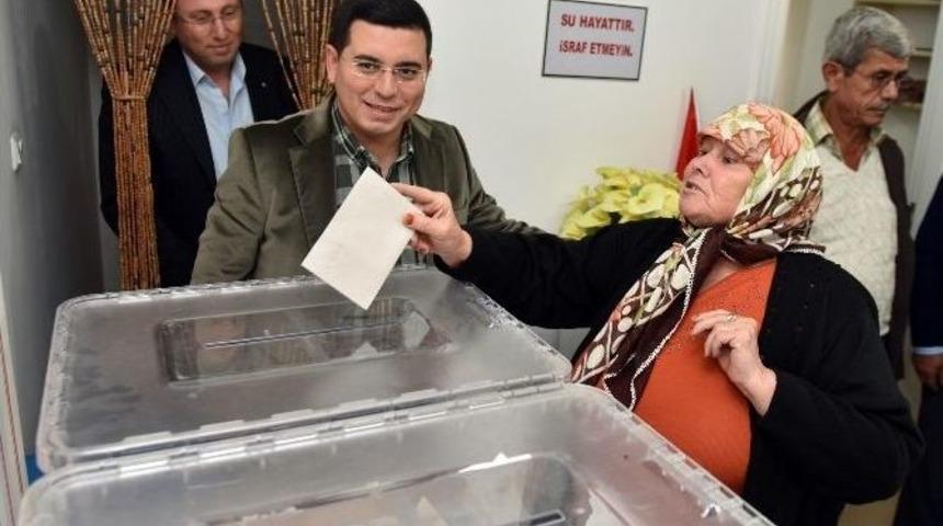 Kepez&rsquo;de 6 Bin Kişi Sandık Başında