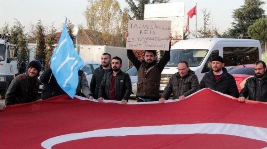 15 Temmuz Gazilerinden Cumhurbaşkanı Erdoğan&rsquo;a &lsquo;yalnız Değilsin&rsquo; Mesajı