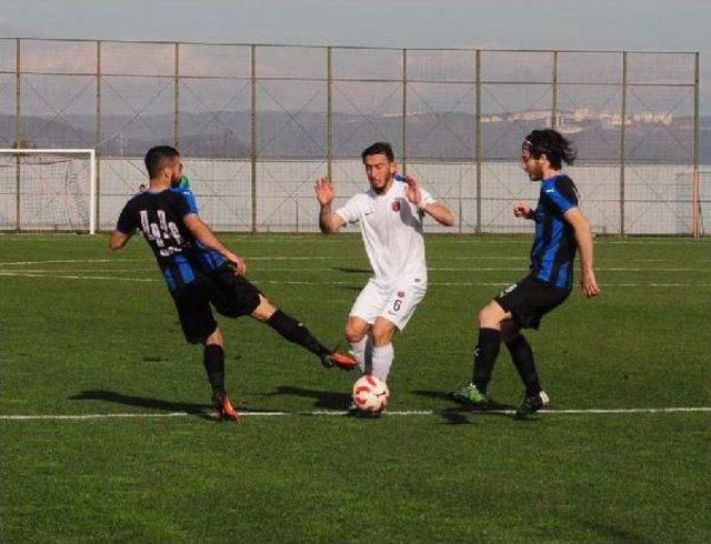 Gölcükspor-Karacabey Birlikspor: 3-1