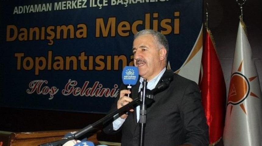 Bakan Arslan: &ldquo;darbe Anayasasının Bizim &Uuml;zerimize Bi&ccedil;tiği G&ouml;mlek B&uuml;y&uuml;yen T&uuml;rkiye&rsquo;ye, G&uuml;&ccedil;lenen T&uuml;rkiye&rsquo;ye Dar Geliyor&rdquo;