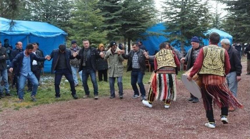 Niğde&rsquo;de Karadenizlilerden Hamsi Şenliği