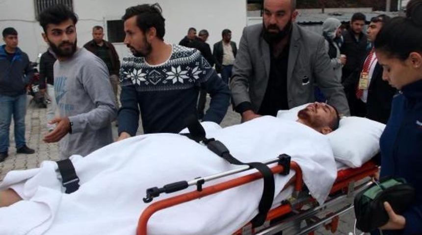 Amat&ouml;r Ma&ccedil;ta Başına Darbe Alan Futbolcu Hastanelik Oldu