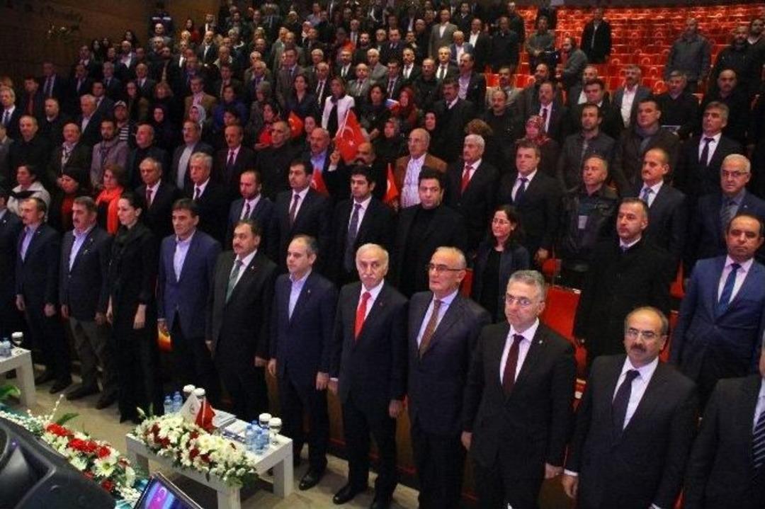 Bakan Eroğlu: &ldquo;cumhurbaşkanı&rsquo;nın Kahramanlığı Sayesinde Ayaktayız&rdquo;