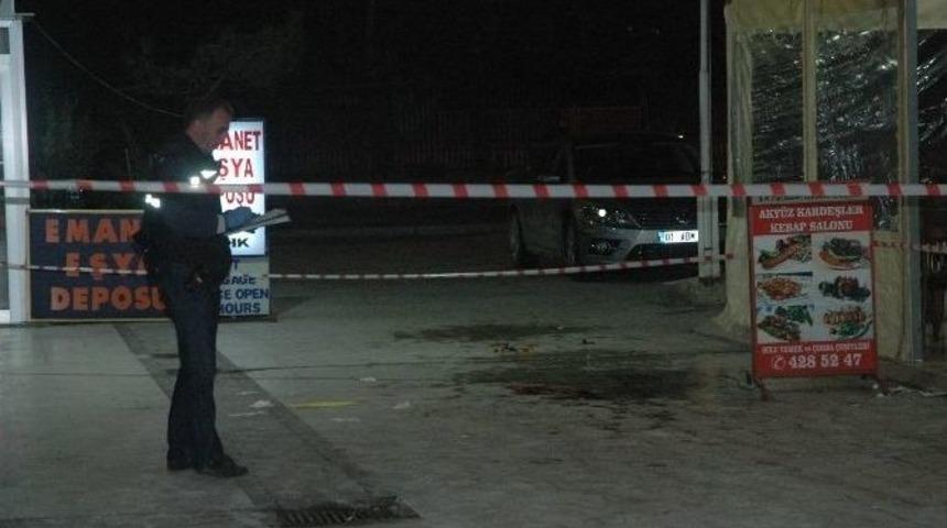 Adana&rsquo;da Bı&ccedil;aklı Kavga: 1 &Ouml;l&uuml; 1 Yaralı