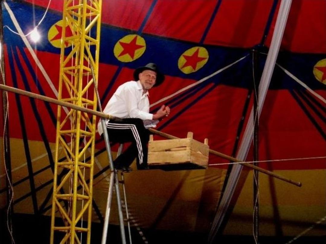 Tel &Uuml;st&uuml;nde Bir &Ouml;m&uuml;r...(&ouml;zel Haber)