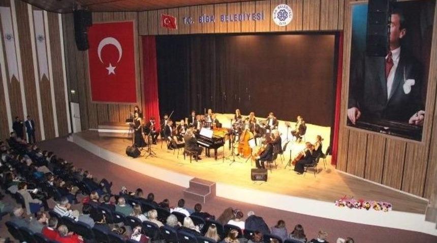 Biga&rsquo;da Unutulmaz M&uuml;zik Dinletisi