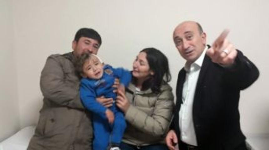 L&ouml;semiyi Yenen Ve Beyin Kanaması Ge&ccedil;iren Minik Mert, Tekrar Hayata Tutundu