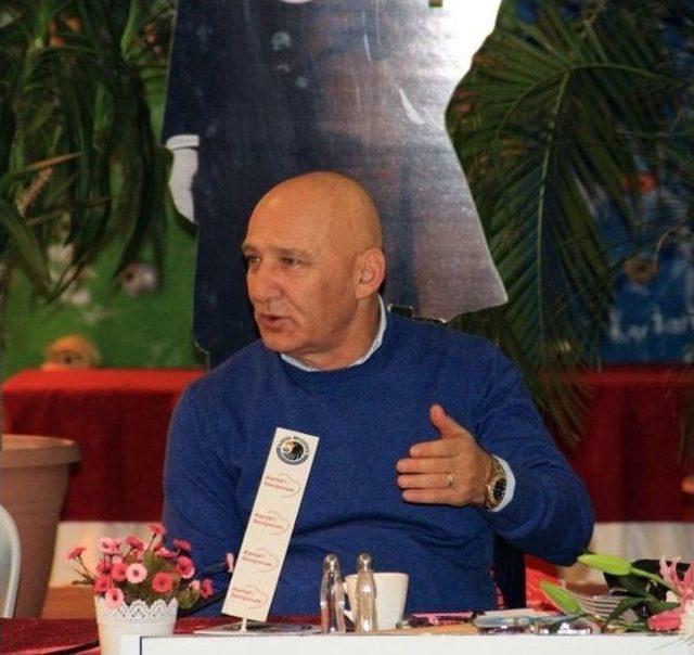 Kartal Belediyesi Aralık Ayı Muhtarlar Toplantısı Ger&ccedil;ekleştirildi 1