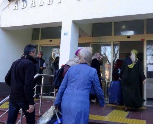 Fet&ouml; Operasyonu Zanlısı 10 Kişi Adliyede 1