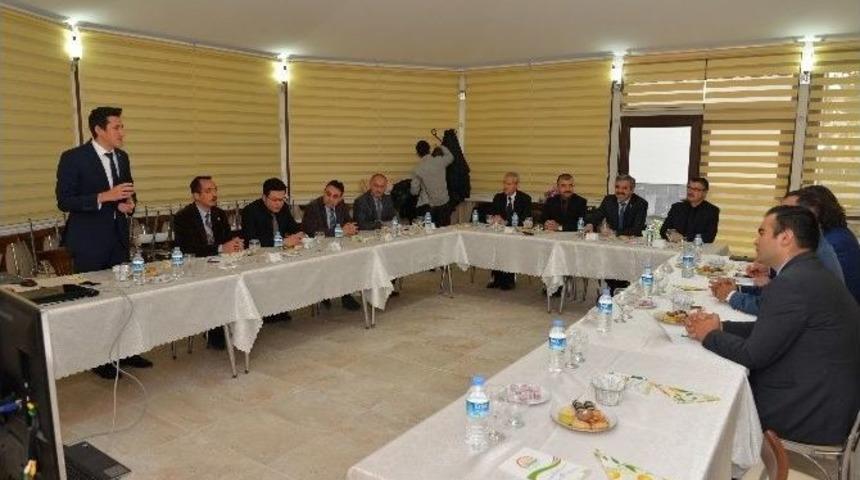 Gilaburunun Katma Değeri Y&uuml;ksek Yeni &Uuml;r&uuml;nleri Geliştirilecek