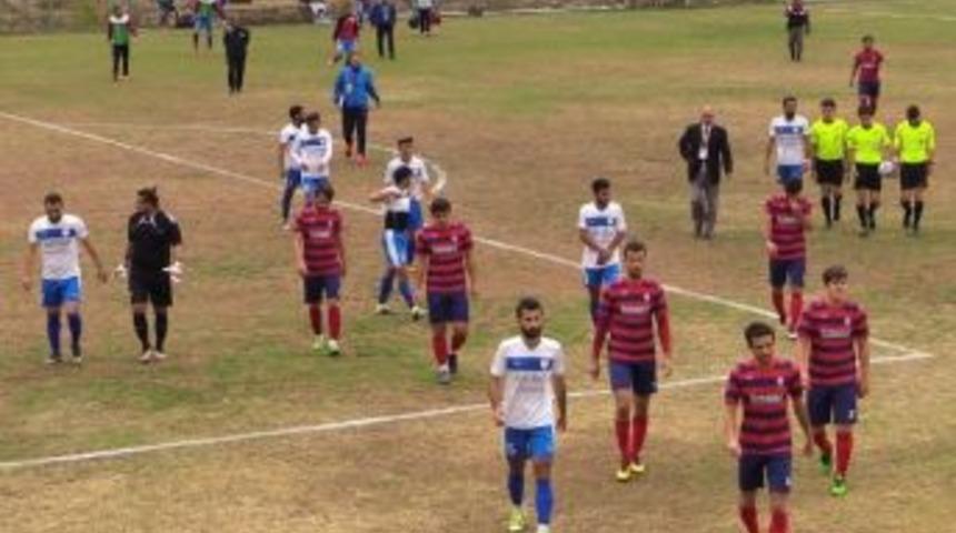 Fo&ccedil;a Belediyespor, Halilbeylispor İle Puanları Paylaştı