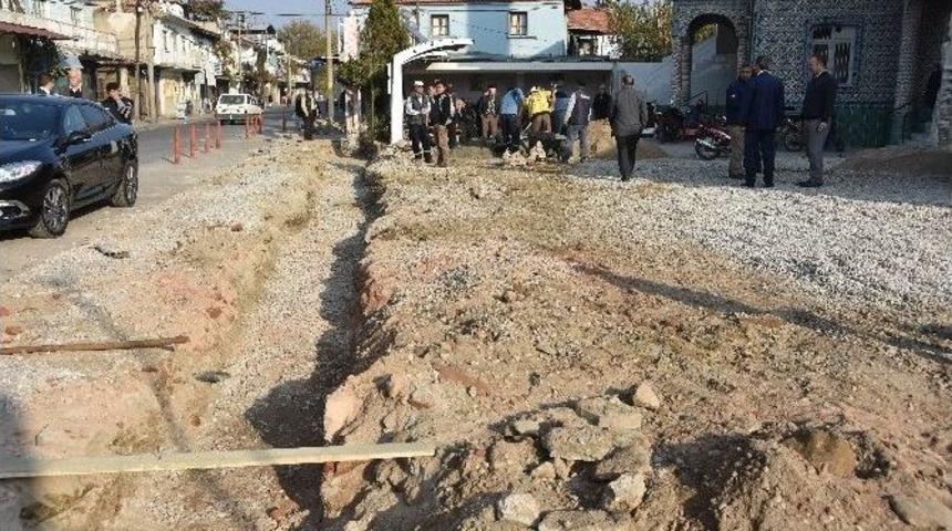 Salihli&rsquo;deki Camilere Bakım